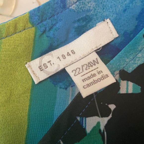 Dress up top - Picture 5 of 5